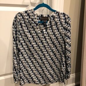 Dane Buchman work blouse